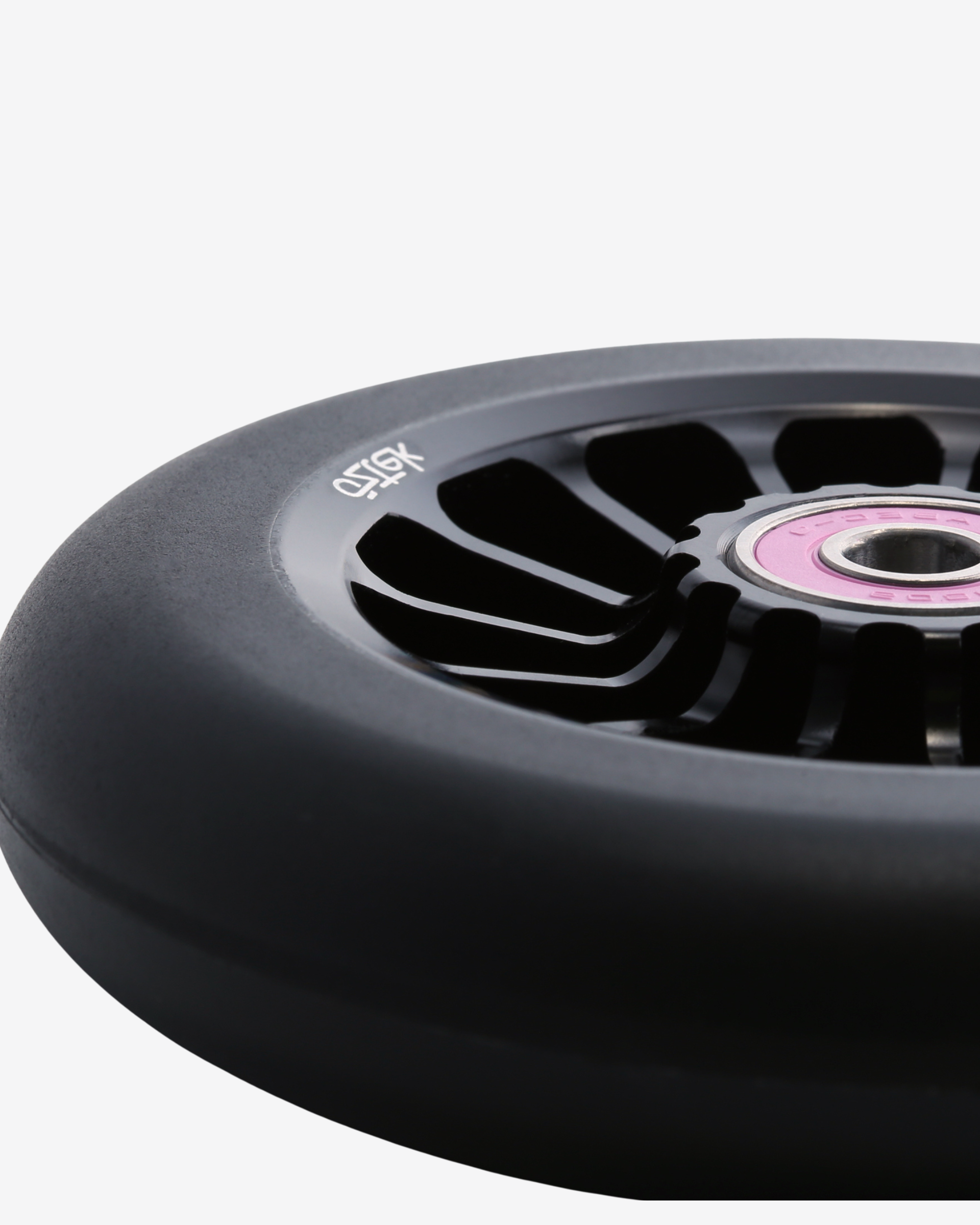 Aztek Architect 2 Wheels | Black