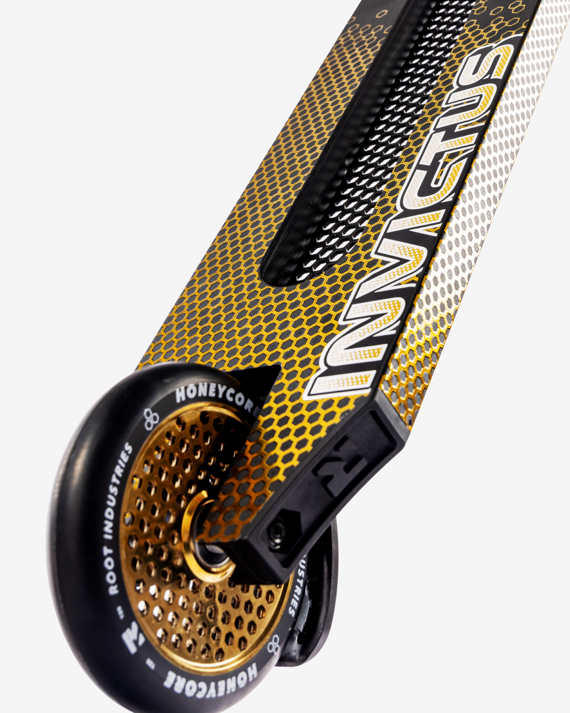Root Industries Invictus 3 Complete Scooter