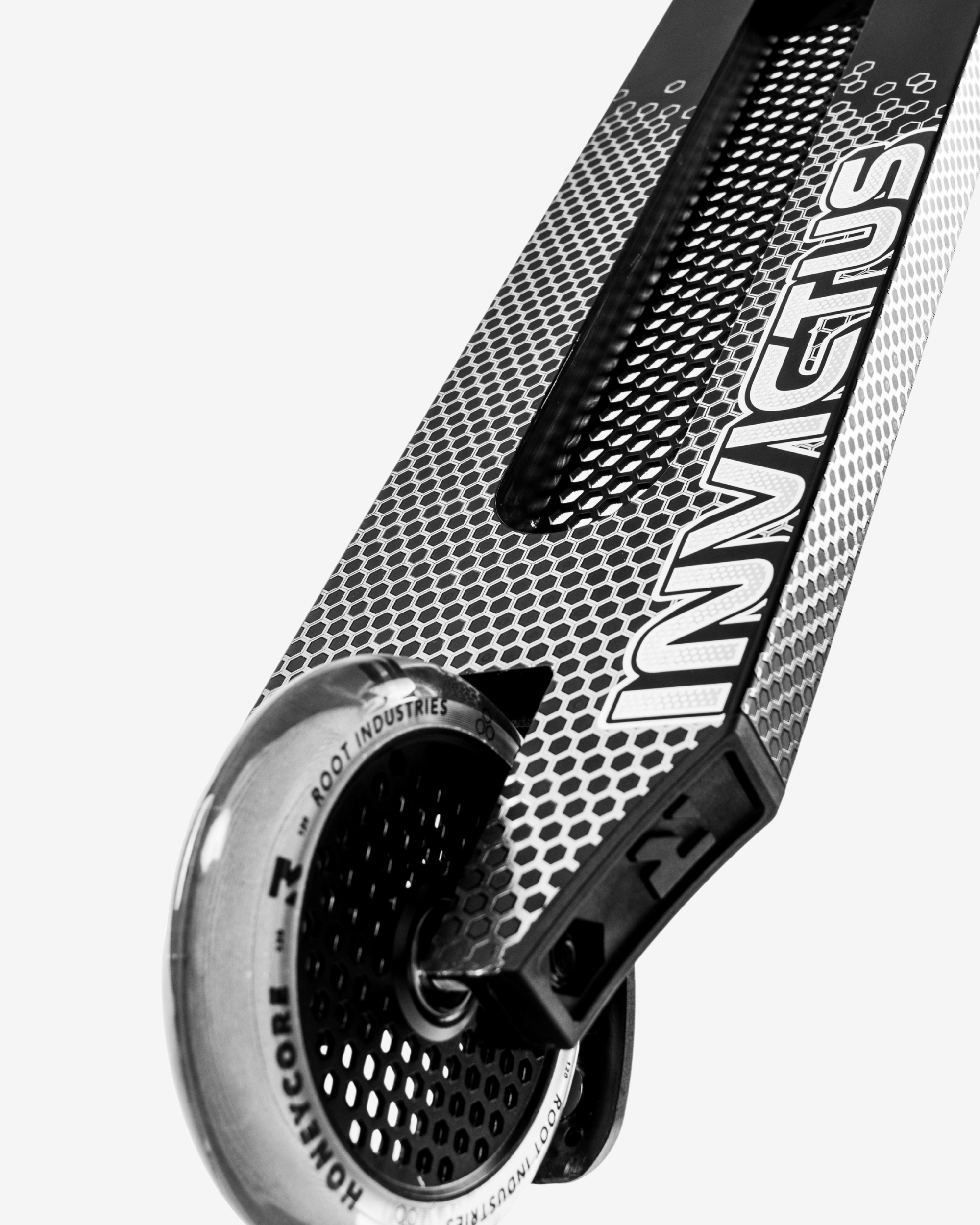 Root Industries Invictus 3 Complete Scooter