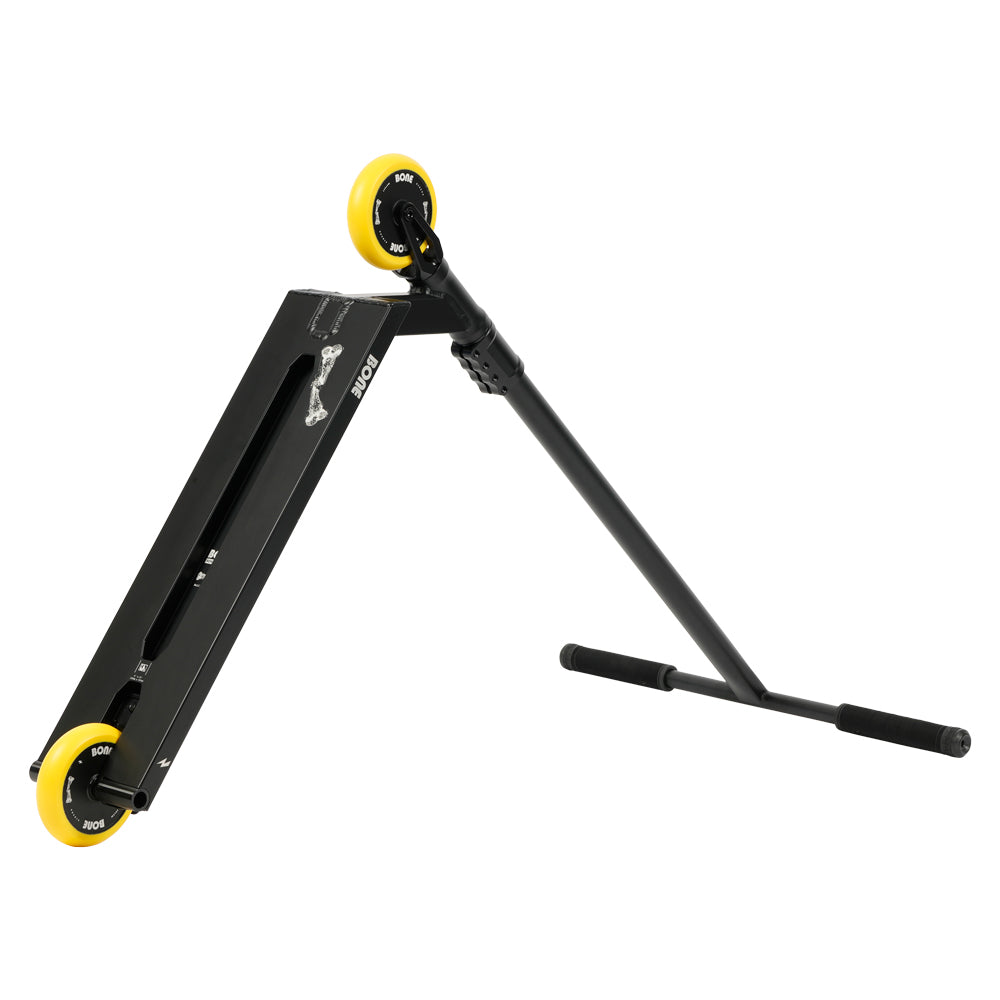 urbanArtt | Bone Complete Scooter | Black/Yellow