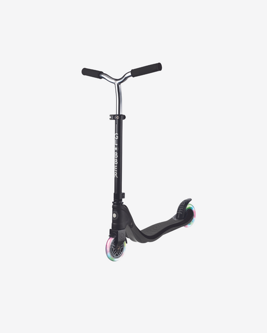 Globber Flow 125 Scooter With Lights | Black