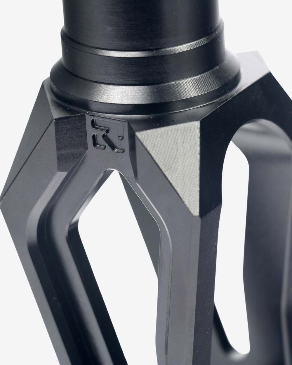 Root Industries AIR Fork SCS / HIC | Black