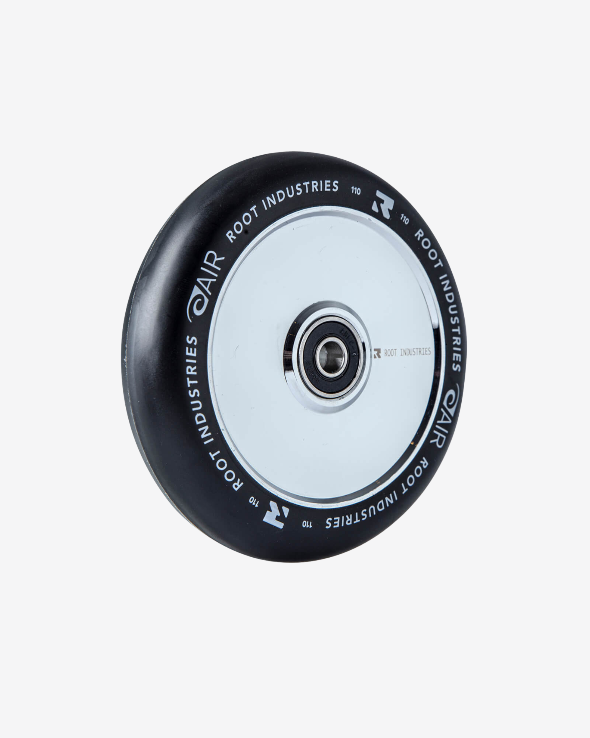 Root Industries  AIR Wheels 110mm | Black / Mirror