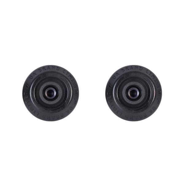urbanArtt | Grips | Black
