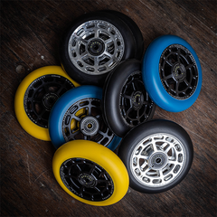 urbanArtt | Civic | 125 x 30mm Wheels | Black/Arctic Blue